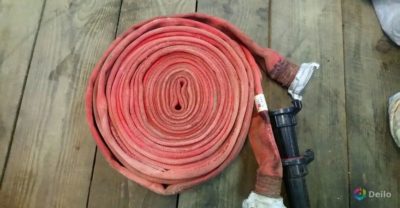 Как скатывать пожарный рукав в двойную скатку?